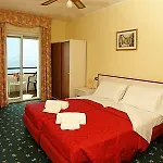 Hotel Village Bazzanega - Montagnoli Group 3*