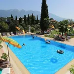 Village Bazzanega - Montagnoli Group Hotel Tremosine