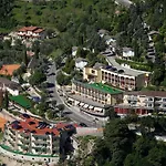 Hotel Village Bazzanega - Montagnoli Group