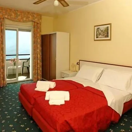 Village Bazzanega - Montagnoli Group ホテル 3*