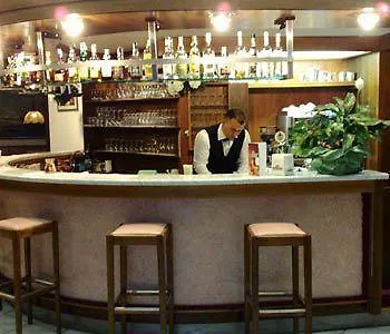 ホテル Village Bazzanega - Montagnoli Group 3*