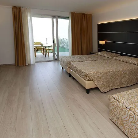 Szálloda Village Bazzanega - Montagnoli Group Tremosine