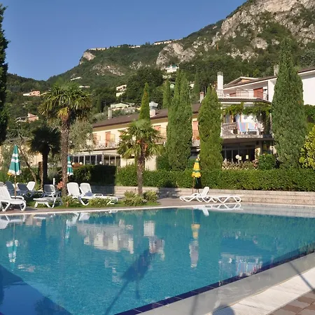 Szálloda Village Bazzanega - Montagnoli Group